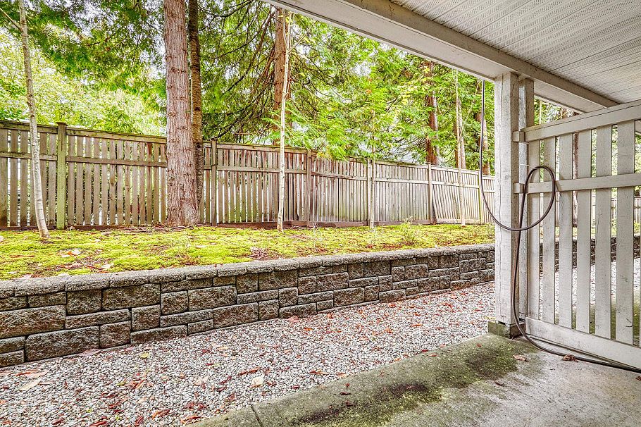 3264 Clermont Mews Vancouver, BC - 25