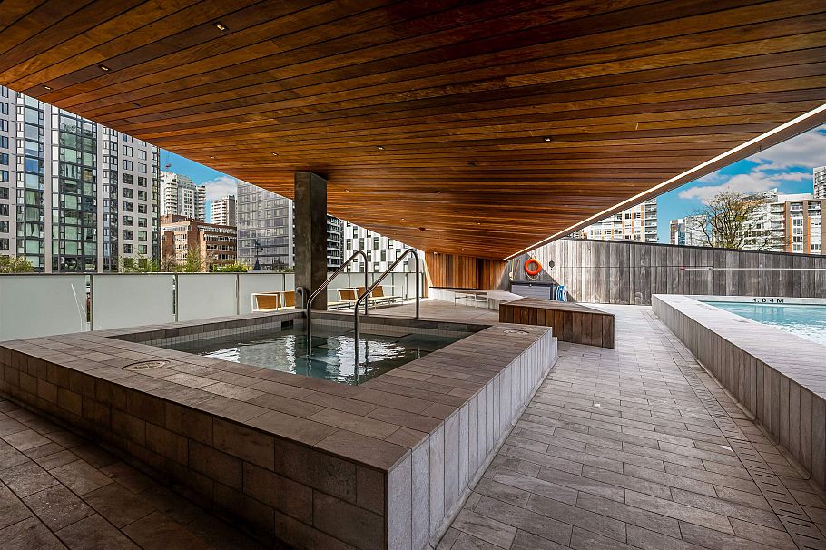 2306 1480 Howe Street Vancouver, BC - 22