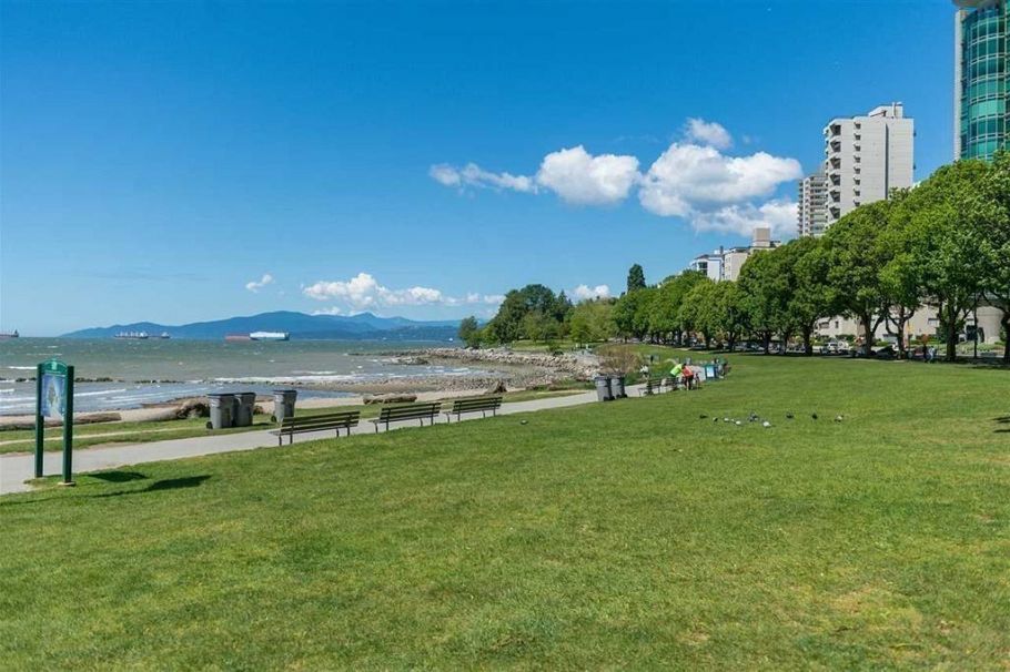 103 1649 Comox Street Vancouver, BC - 26