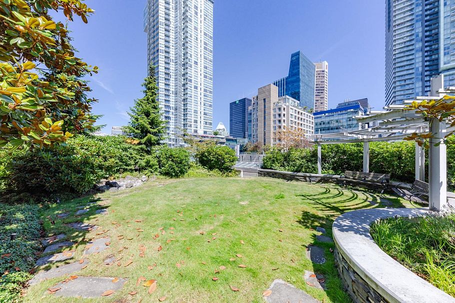 1106 535 Smithe Street Vancouver, BC - 26