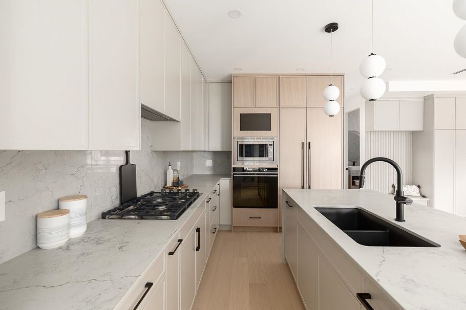 2 475 W 20th Avenue Vancouver, BC - 8