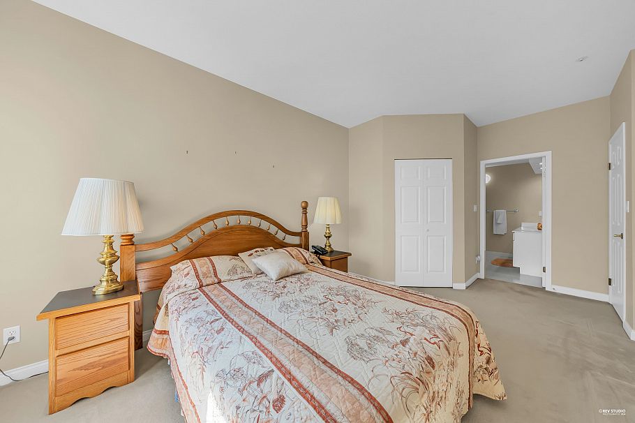 321 360 E 36th Avenue Vancouver, BC - 8