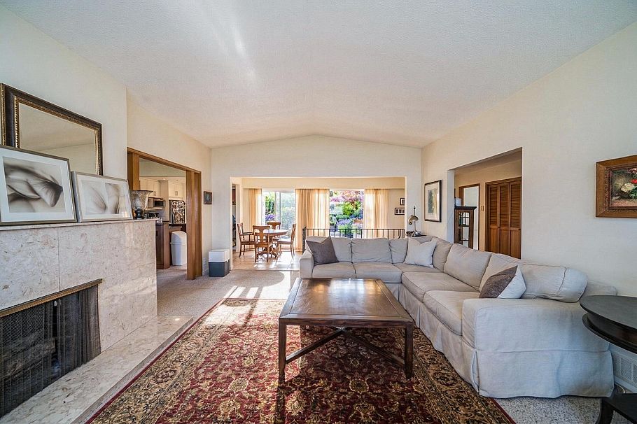 2244 W 32nd Avenue Vancouver, BC - 11