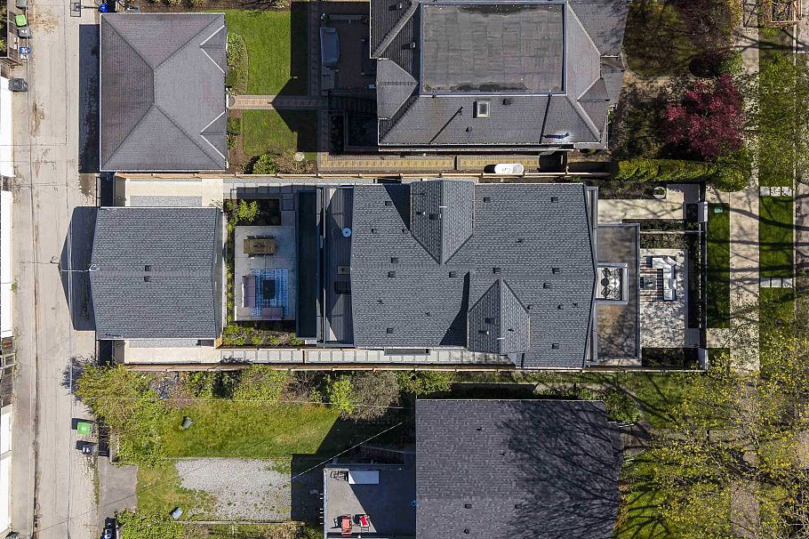 1 3255 13th Avenue Vancouver, BC - 26