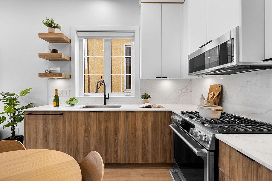 1 1620 E 11th Avenue Vancouver, BC - 14