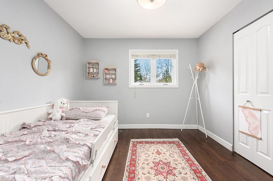 1991 Cedar Village Crescent North Vancouver, BC - 17