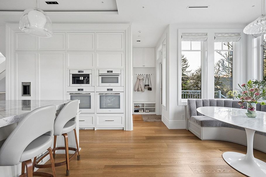 4021 W 28th Avenue Vancouver, BC - 9