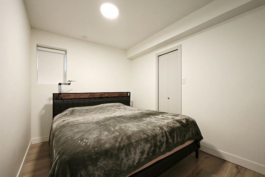 790 W 68th Avenue Vancouver, BC - 19