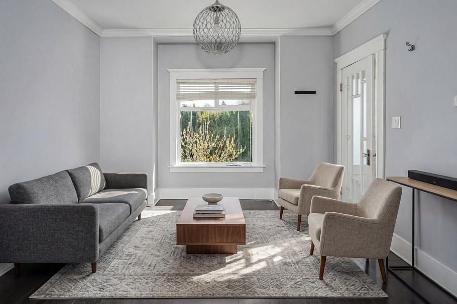 6085 Quebec Street Vancouver, BC - 5