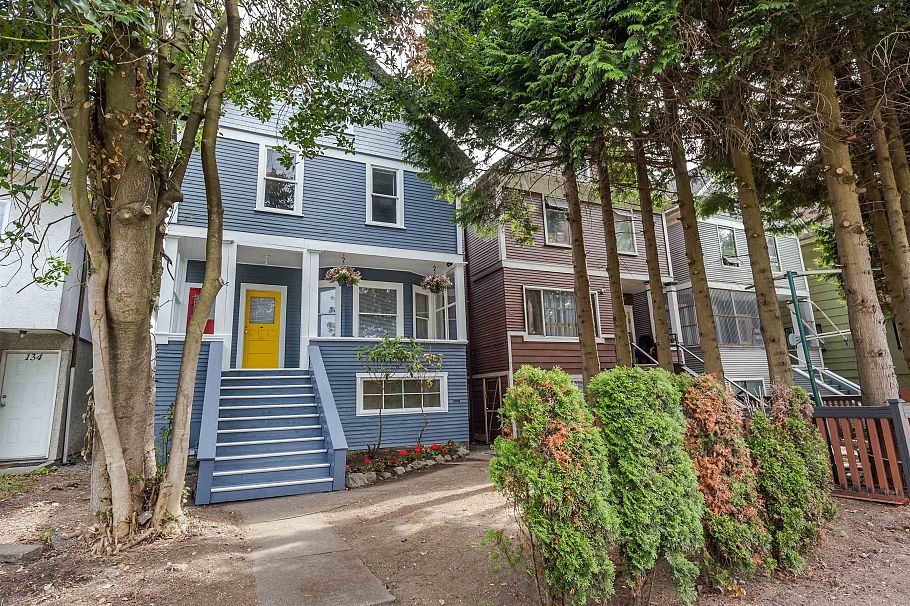 136 W 12th Avenue Vancouver, BC - 40