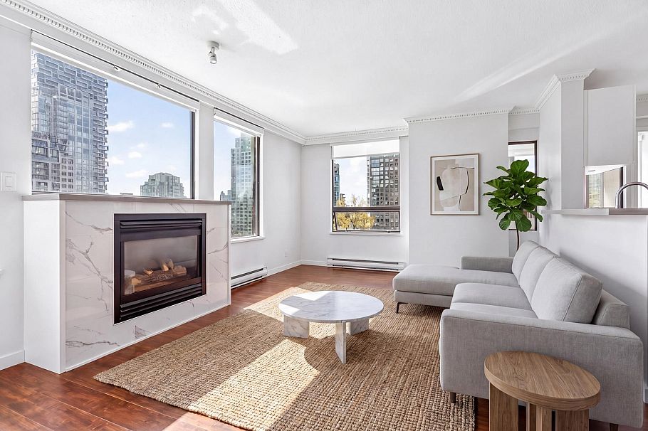 601 1003 Pacific Street Vancouver, BC - 1