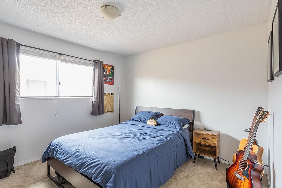 2136 Jones Avenue North Vancouver, BC - 13