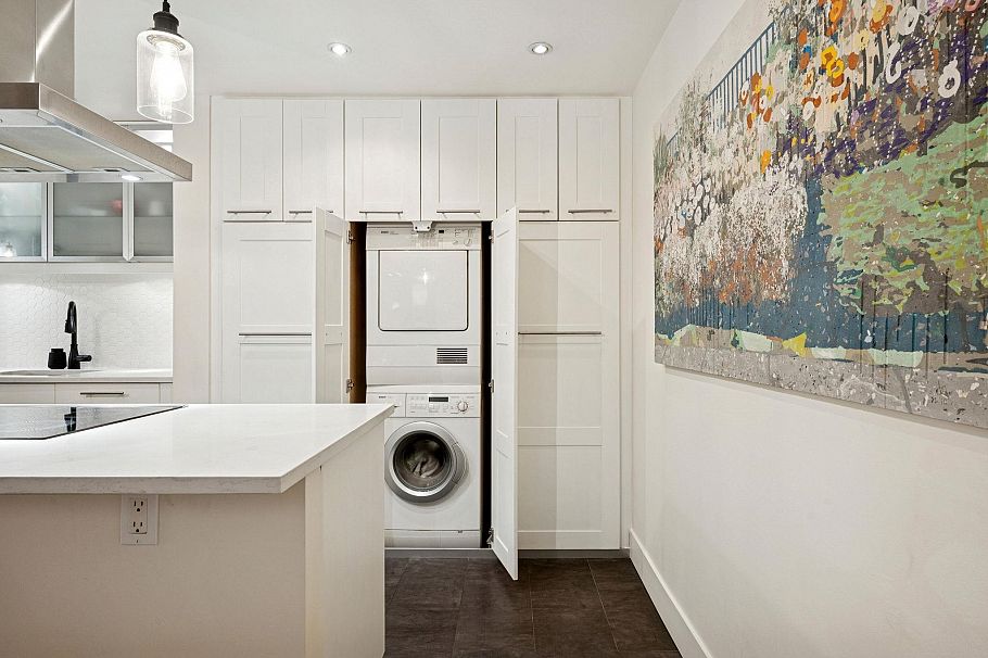 304 1535 Nelson Street Vancouver, BC - 11