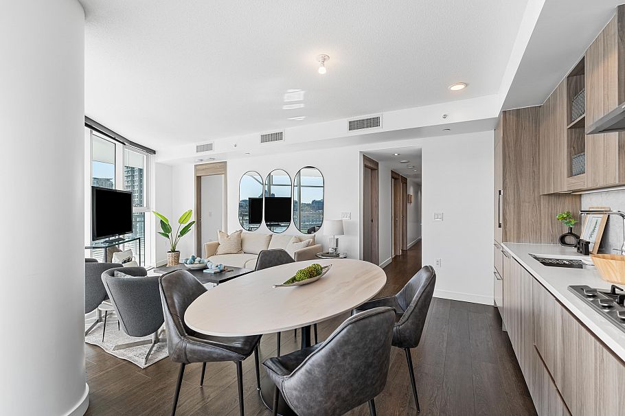 1584 87 Nelson Street Vancouver, BC - 6