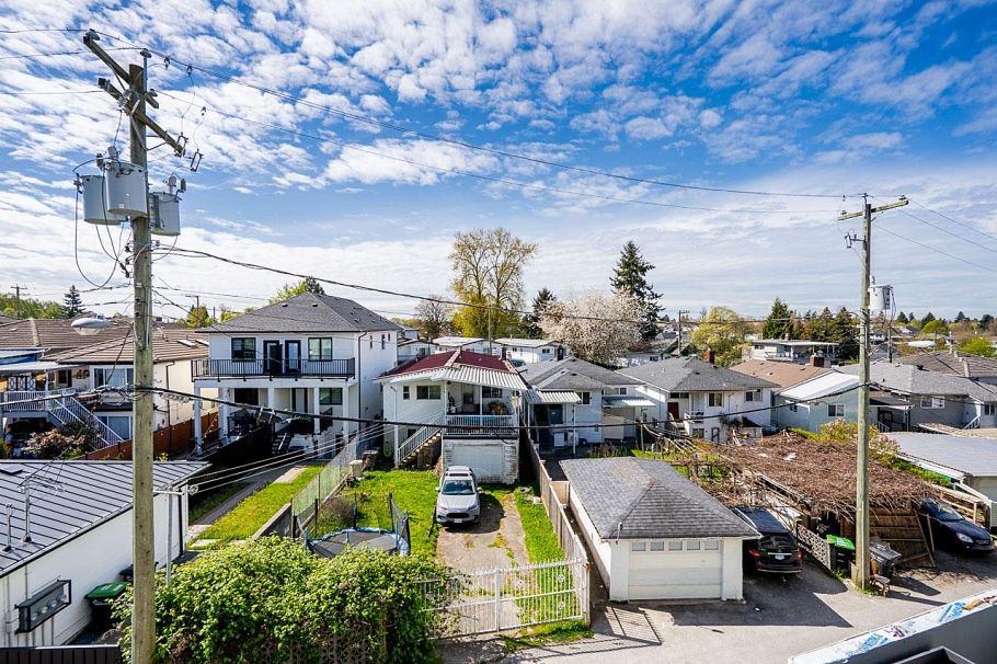 304 3050 Kingsway Vancouver, BC - 14