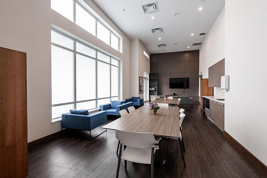 404 1295 Conifer Street North Vancouver, BC - 33