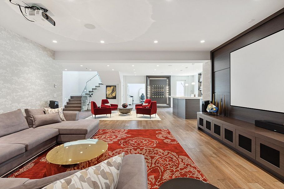 983 Tudor Avenue North Vancouver, BC - 27