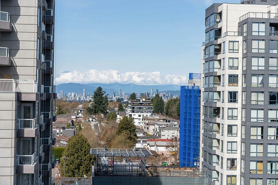 1205 5189 Gaston Street Vancouver, BC - 6