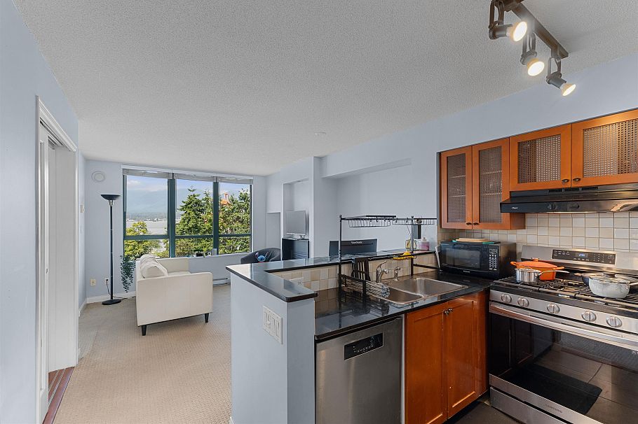 604 55 Alexander Street Vancouver, BC - 7