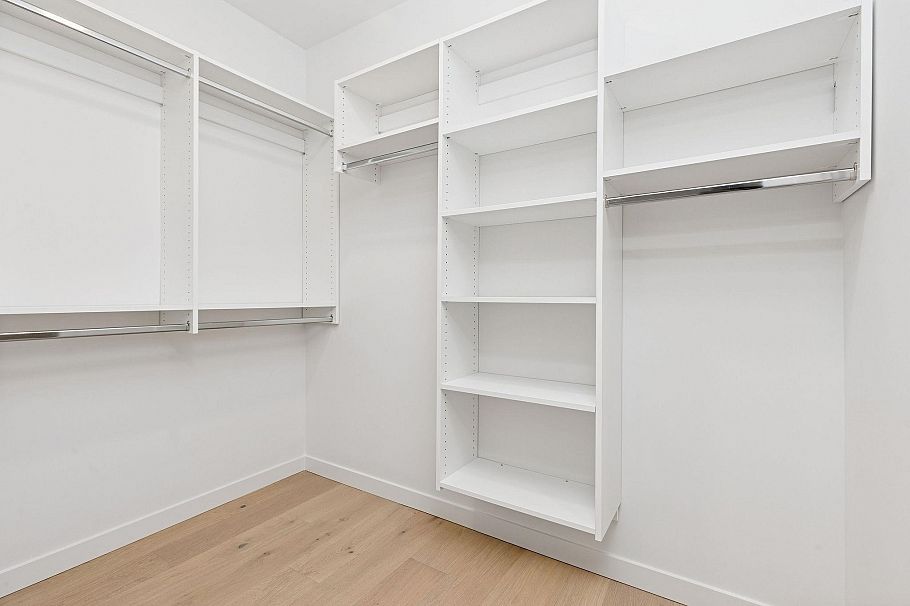 4817 Laurel Street Vancouver, BC - 14