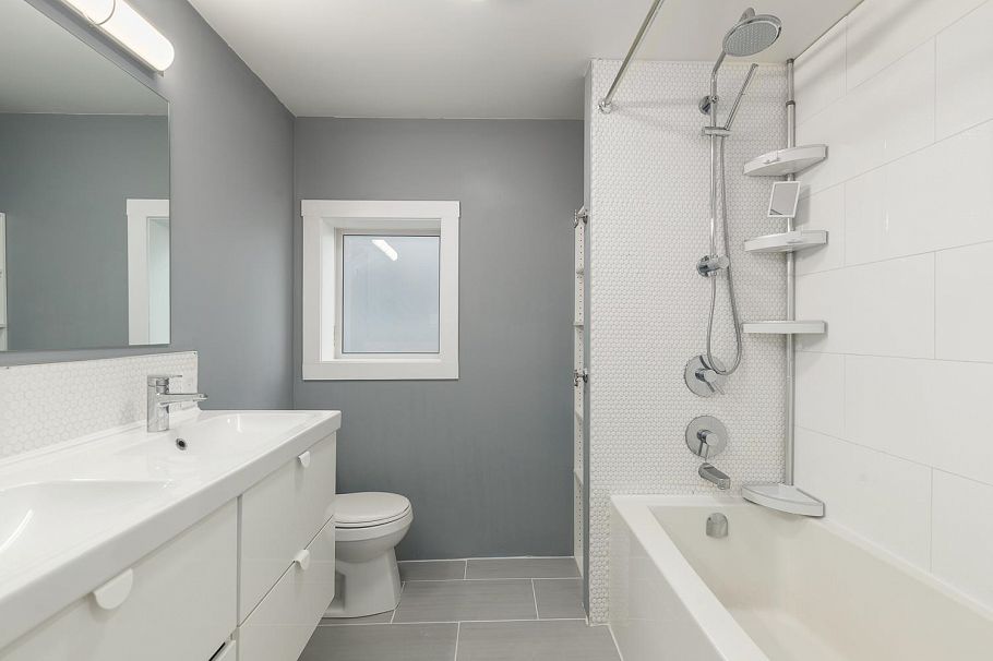 3853 Frances Street Burnaby, BC - 23