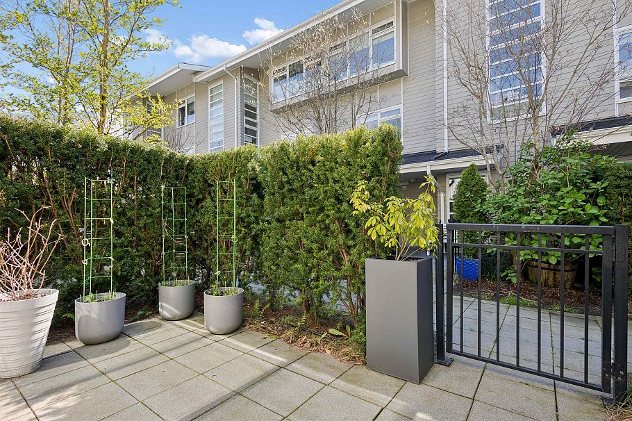 2 265 E 8th Street North Vancouver, BC - 29