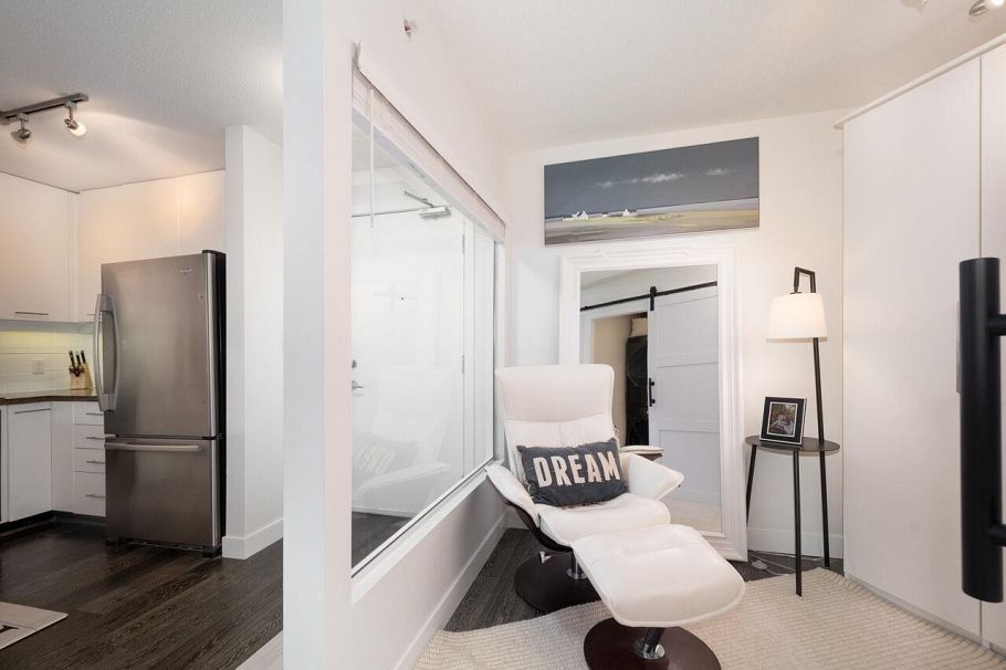 414 530 Raven Woods Drive North Vancouver, BC - 24