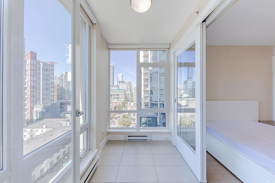 1106 535 Smithe Street Vancouver, BC - 12