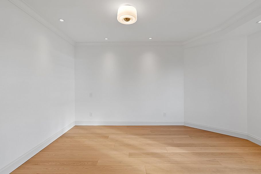 306 1311 Beach Avenue Vancouver, BC - 8