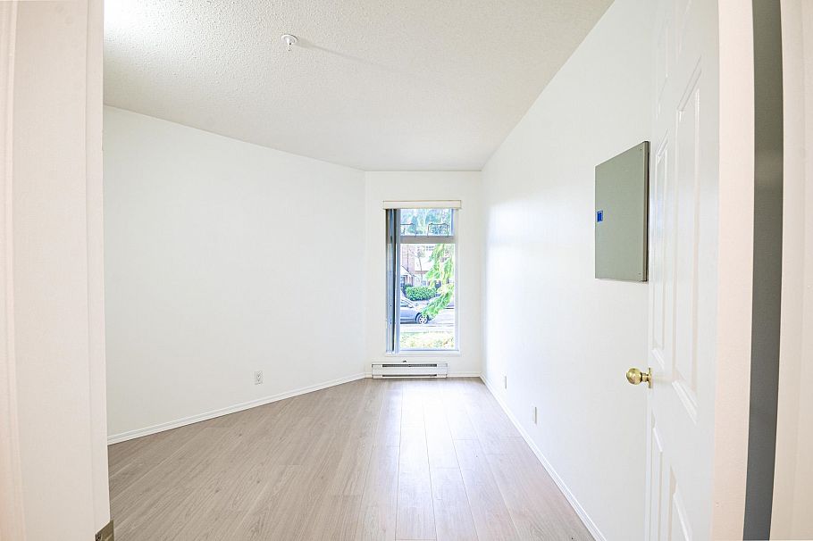 203 865 W 15th Avenue Vancouver, BC - 12