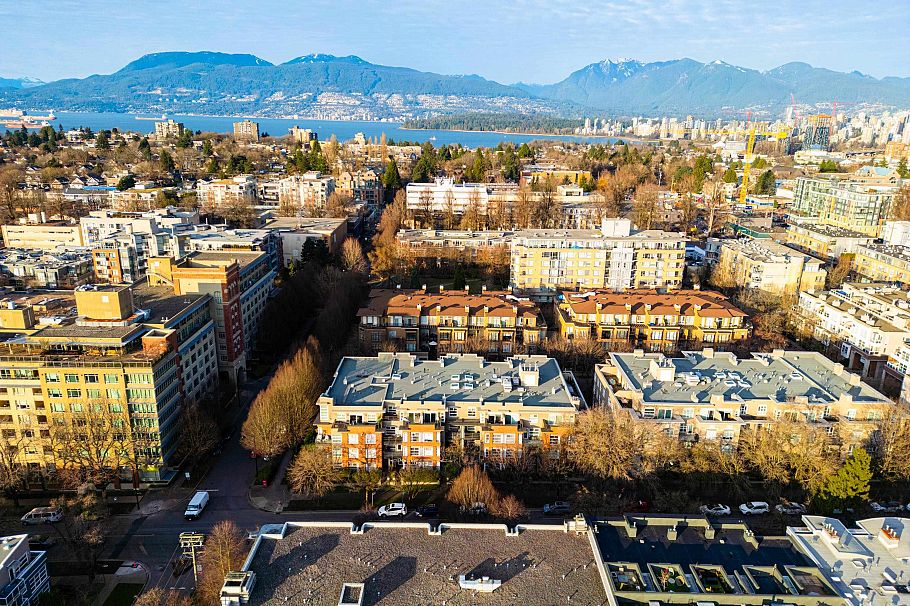 104 2181 W 12th Avenue Vancouver, BC - 33