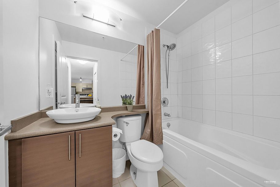 103 5692 Kings Road Vancouver, BC - 16