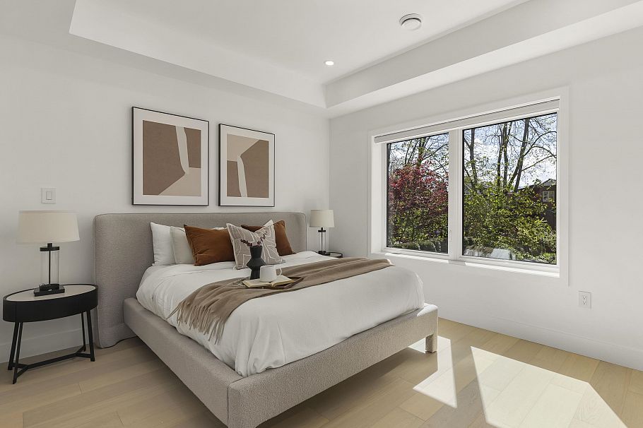 1 3255 13th Avenue Vancouver, BC - 12