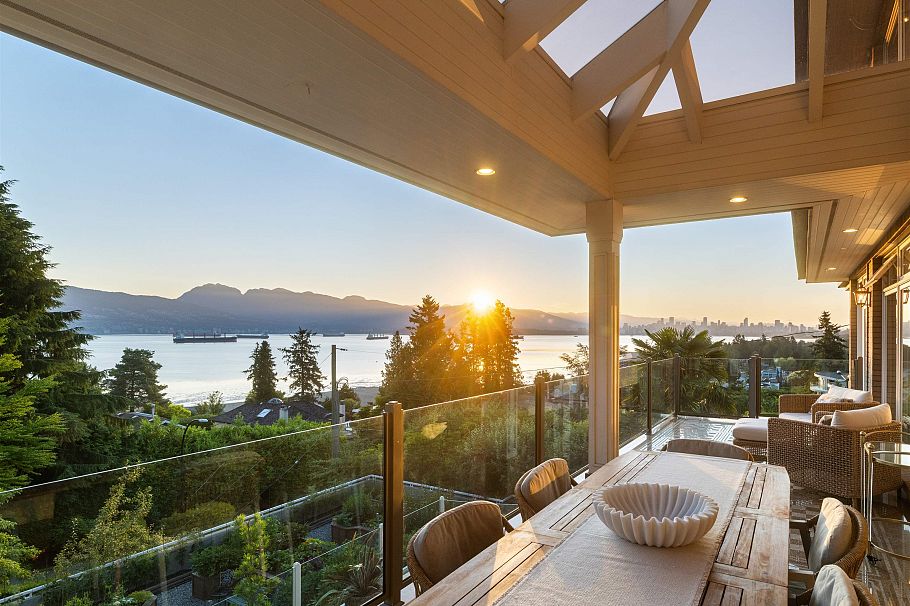 1550 Blanca Street Vancouver, BC - 2