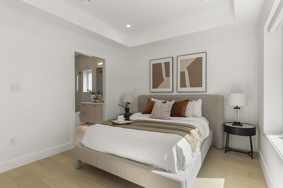 1 3255 13th Avenue Vancouver, BC - 13