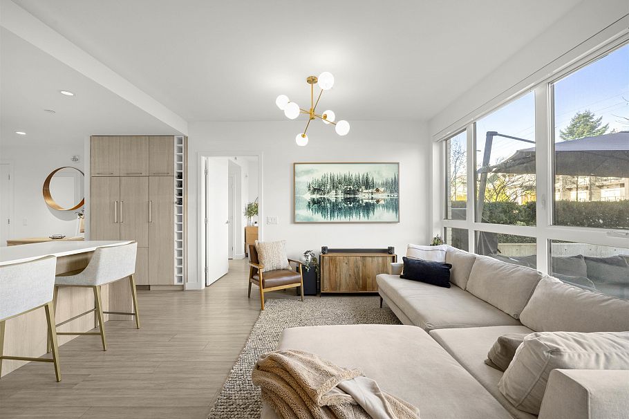 116 747 E 3rd Street North Vancouver, BC - 16