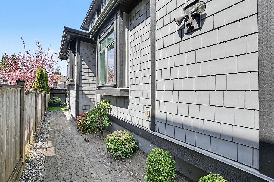 4433 Wallace Street Vancouver, BC - 26