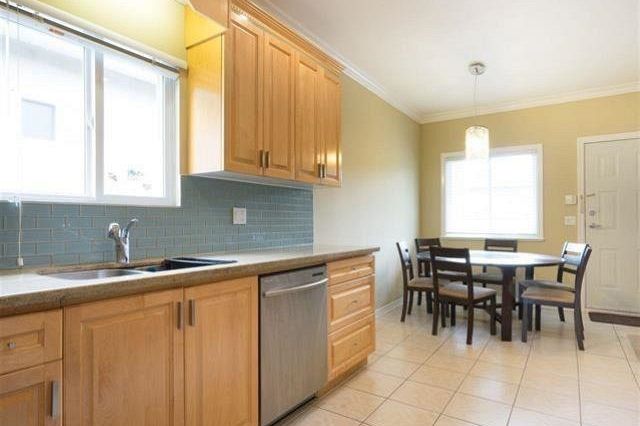 2052 Westview Drive North Vancouver, BC - 4