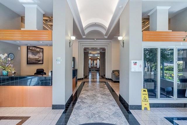 303 1415 W Georgia Street Vancouver, BC - 8