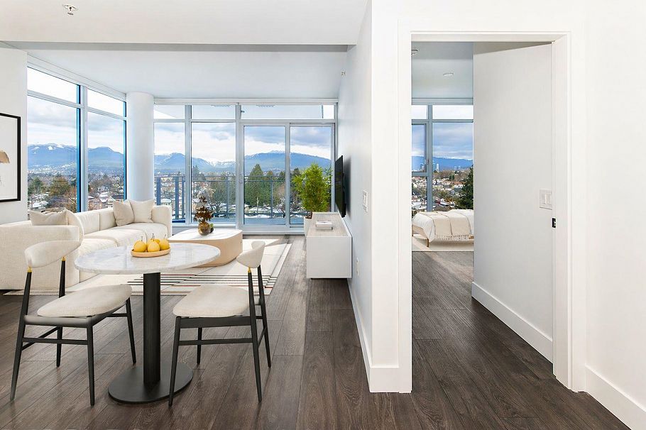 808 2435 Kingsway Street Vancouver, BC - 3