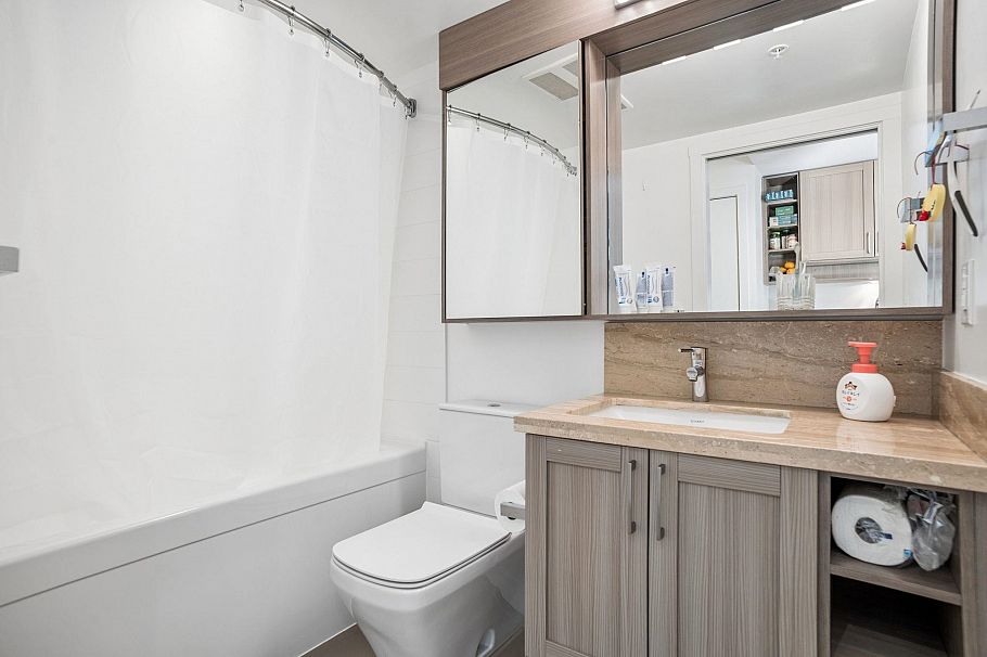 317 5665 Boundary Road Vancouver, BC - 5