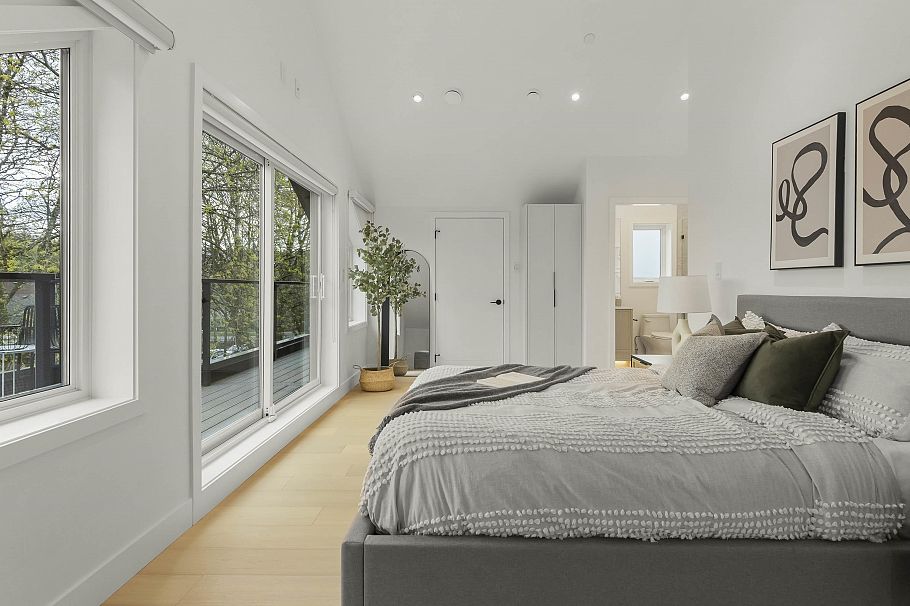 1 3255 13th Avenue Vancouver, BC - 22