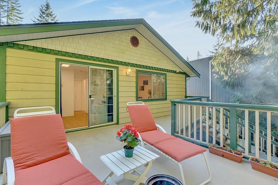 1652 Coleman Street North Vancouver, BC - 21