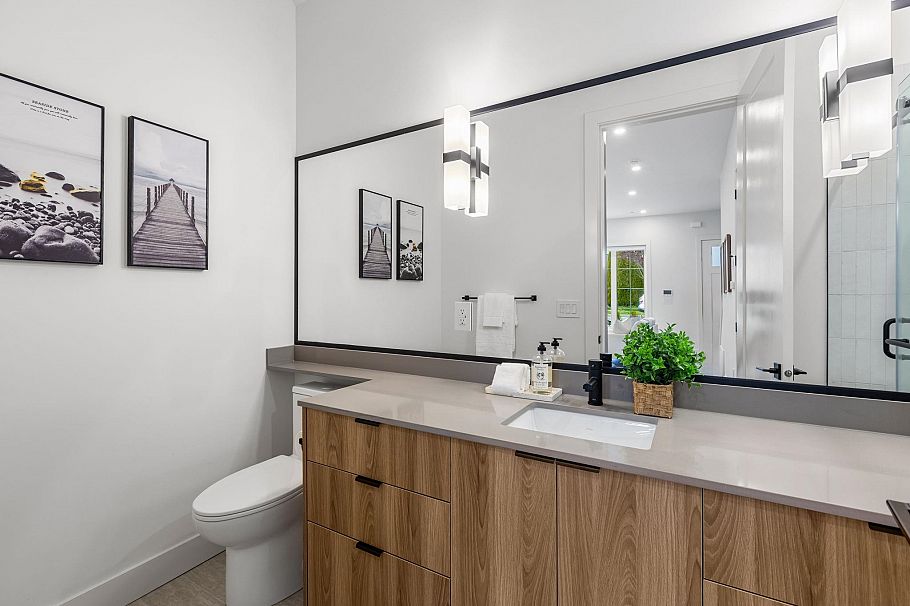 1 1620 E 11th Avenue Vancouver, BC - 21