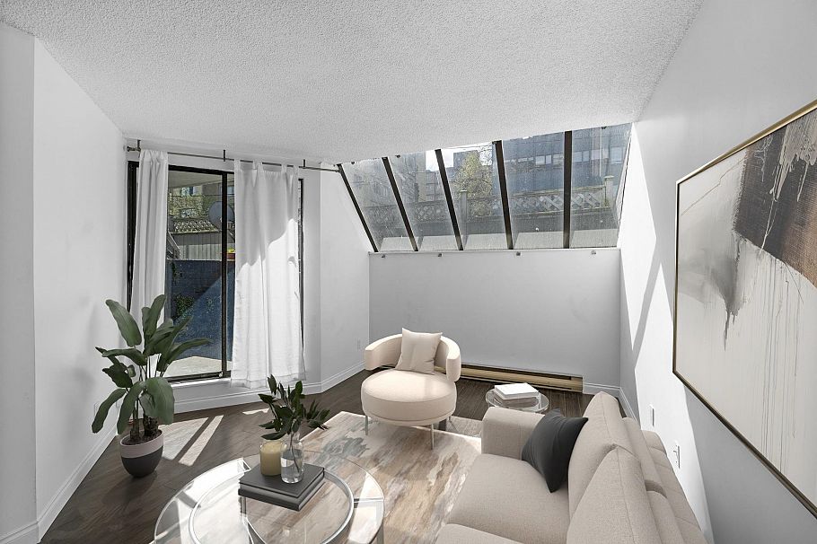 207 1270 Robson Street Street Vancouver, BC - 5