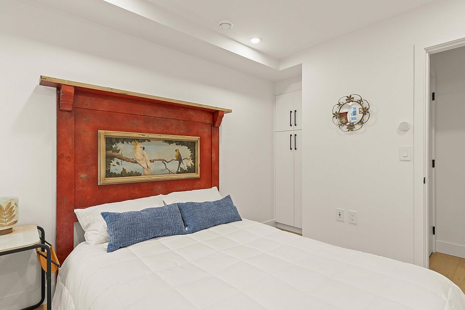 517 E 11th Avenue Vancouver, BC - 14