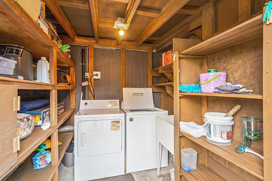 2136 Jones Avenue North Vancouver, BC - 22