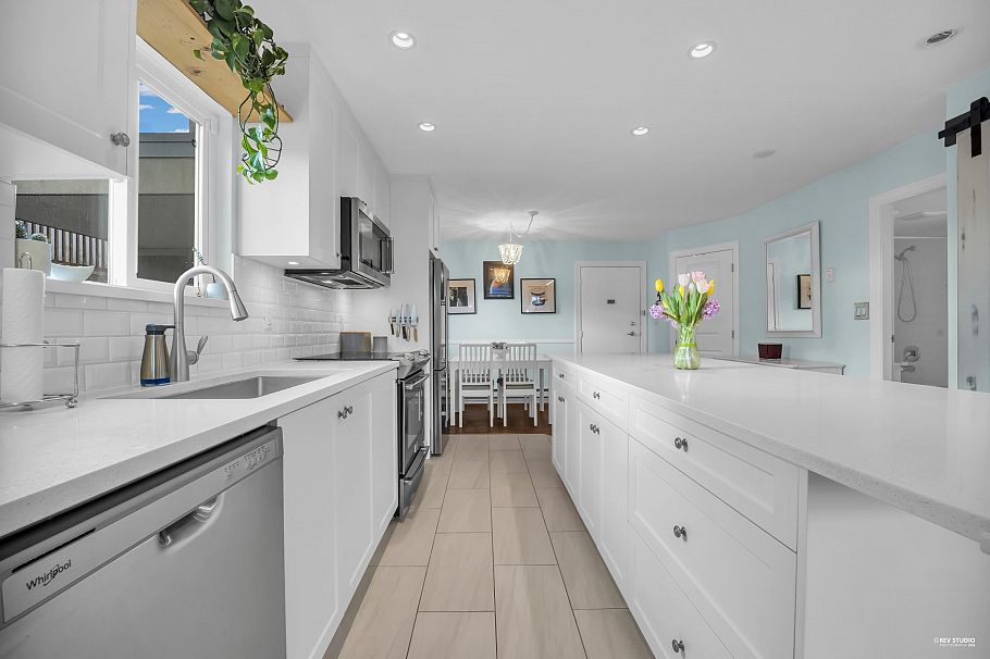 305 2110 Cornwall Avenue Vancouver, BC - 15