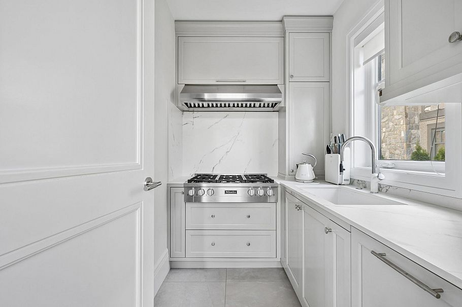 4021 W 28th Avenue Vancouver, BC - 14