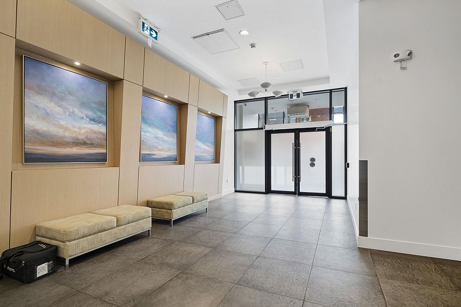 401 1496 Charlotte Road North Vancouver, BC - 36